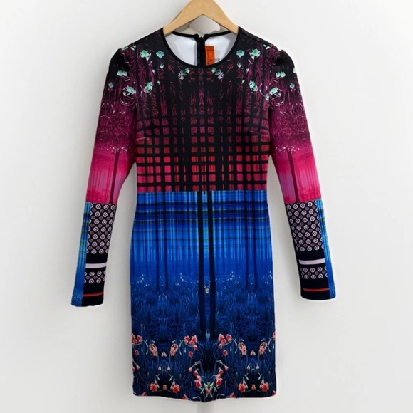 Clover Canyon Dresses & Skirts - Clover Canyon Med Enchanted Woodlands Neoprene Digital Print Long Sleeve Mini